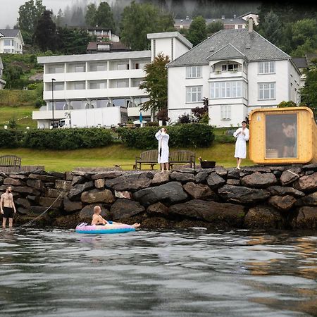 Balestrand Fjordapartments Экстерьер фото